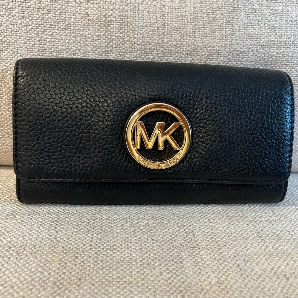 Michael Kors Fulton Continental Black Wallet with Gold Logo